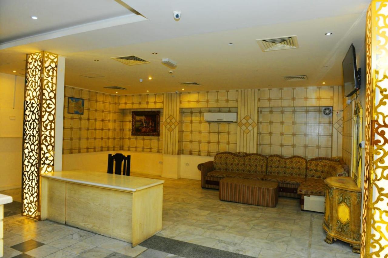 מנאמה Bahrain Plaza Hotel מראה חיצוני תמונה