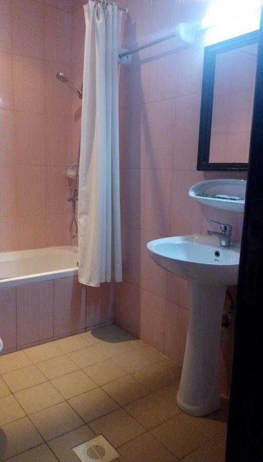 מנאמה Bahrain Plaza Hotel מראה חיצוני תמונה